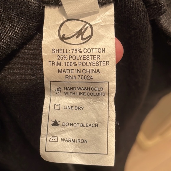 Mod-o-doc lace sweater knit zip hem tunic. Gently worn. Size small. - Picture 5 of 7